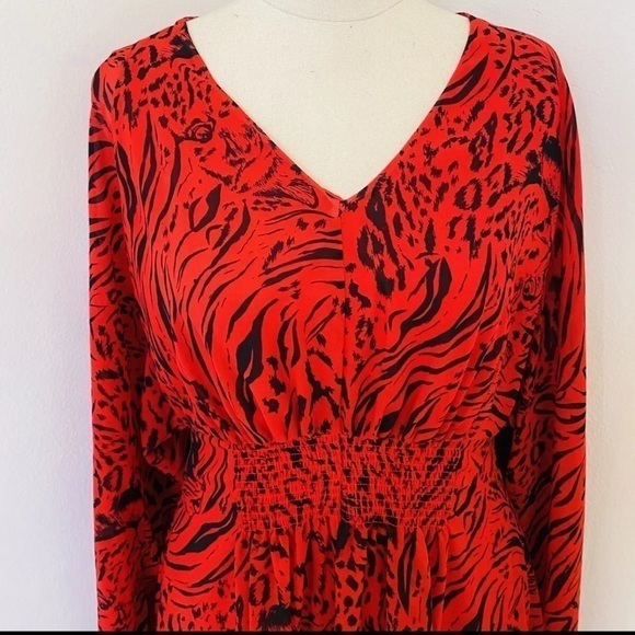 Wayne Cooper Size 10 Red Animal Print Dress - Picture 2 of 4